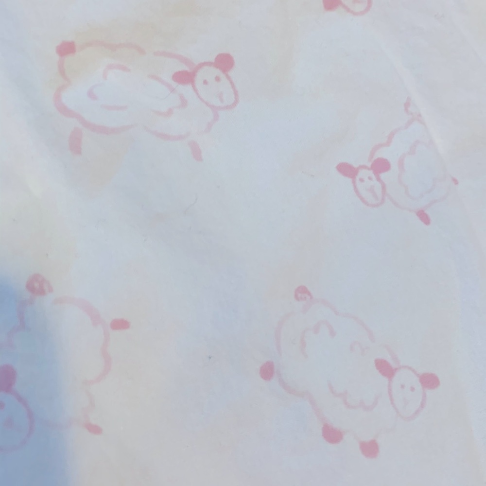 Pottery Barn Kids Sweet Lambie crib sheet GUC